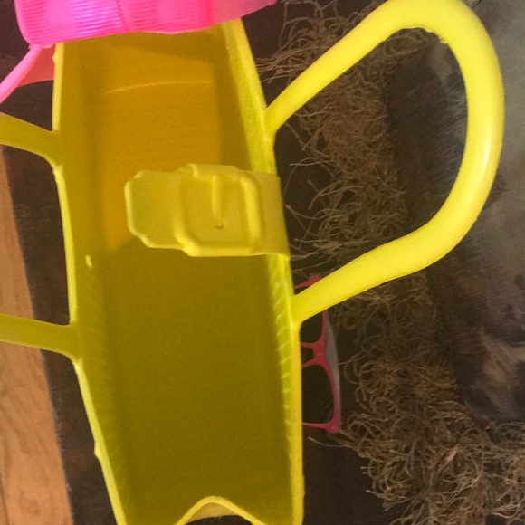 COPY - BEACH TOTE! ! ! TOTALLY UNIQUE! - Picture 5 of 8